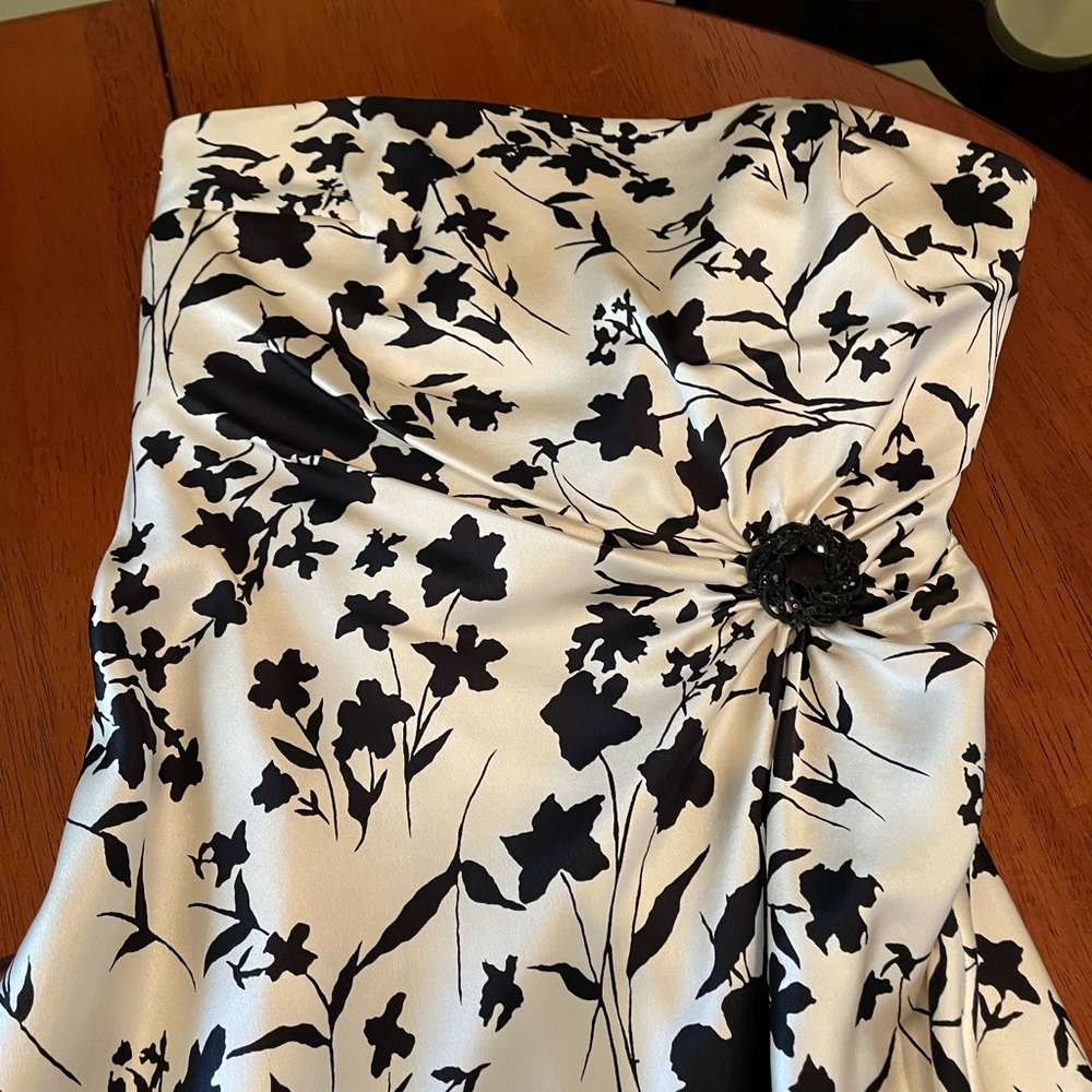 Kay Unger Dress